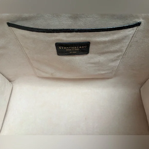 $995 Strathberry Croc Croco Embossed Leather Crossbody Tote Bag Purse Large GUC - Picture 16 of 16